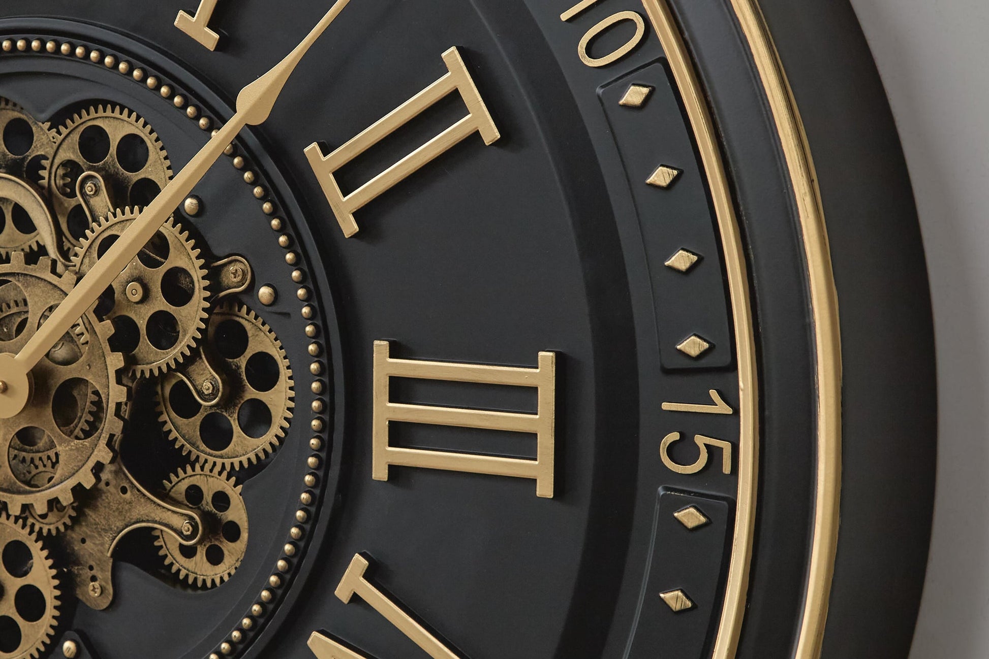 Dairton Wall Clock – Furniture Depot